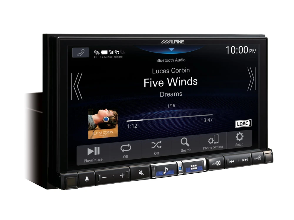 Alpine iLX-705D multimedijska jedinica za automobil, visokokvalitetni zvuk i navigacija.
