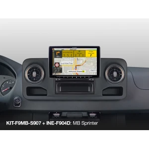 Alpine INE-F904DC multimedijska navigacijska jedinica za automobile.