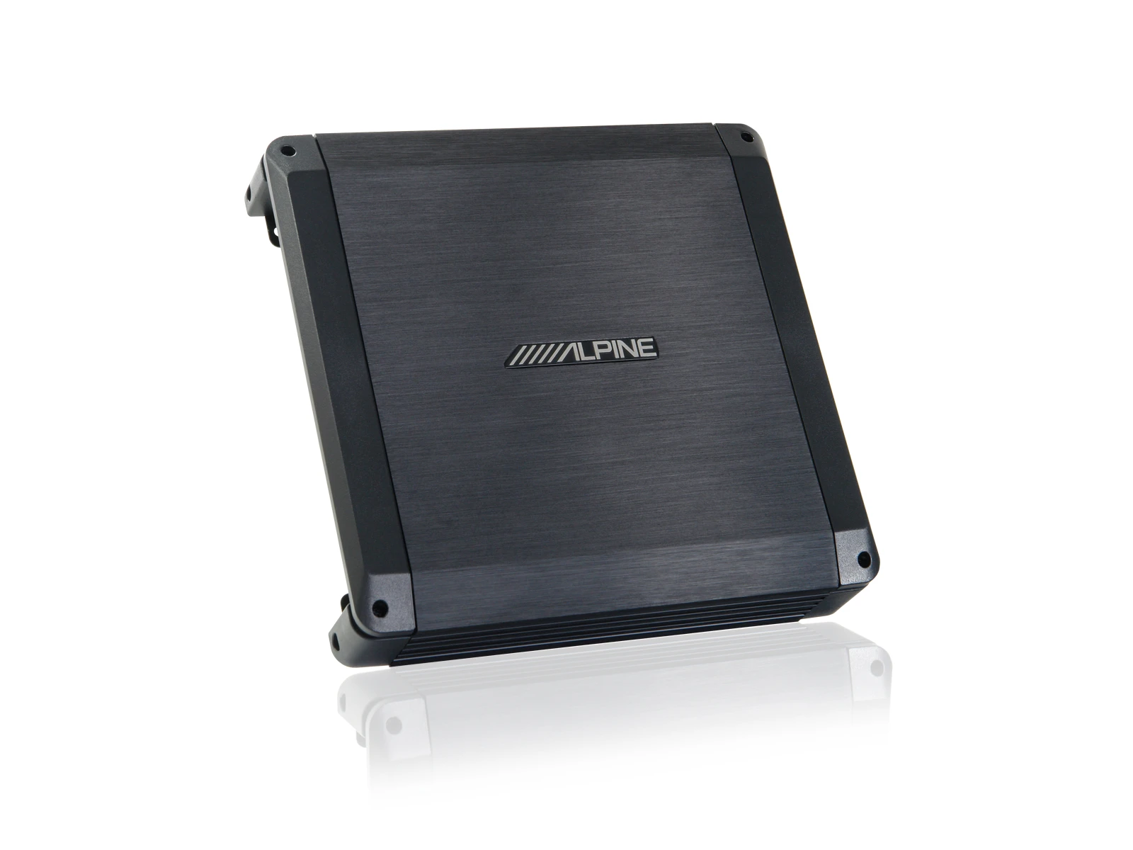 Alpine auto subwoofer pojačalo za vrhunski zvuk u vozilu.