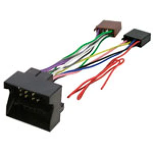 Konektor ISO za Fiat za jednostavnu instalaciju audio sustava.