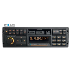 Autoradio Blaupunkt Frankfurt RCM 82 DAB za automobil.