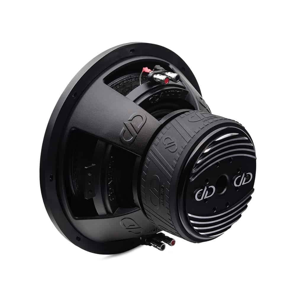 Digital Designs 612F-D2 subwoofer za auto zvuk.