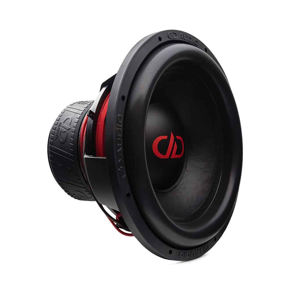Digital Designs 715F-D4 subwoofer za snažno bas zvukove.