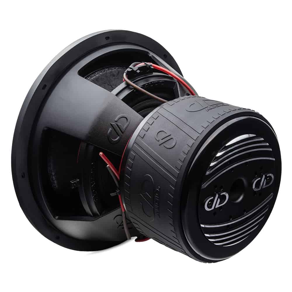 Digital Designs 815F-D1 subwoofer za snažan bass.
