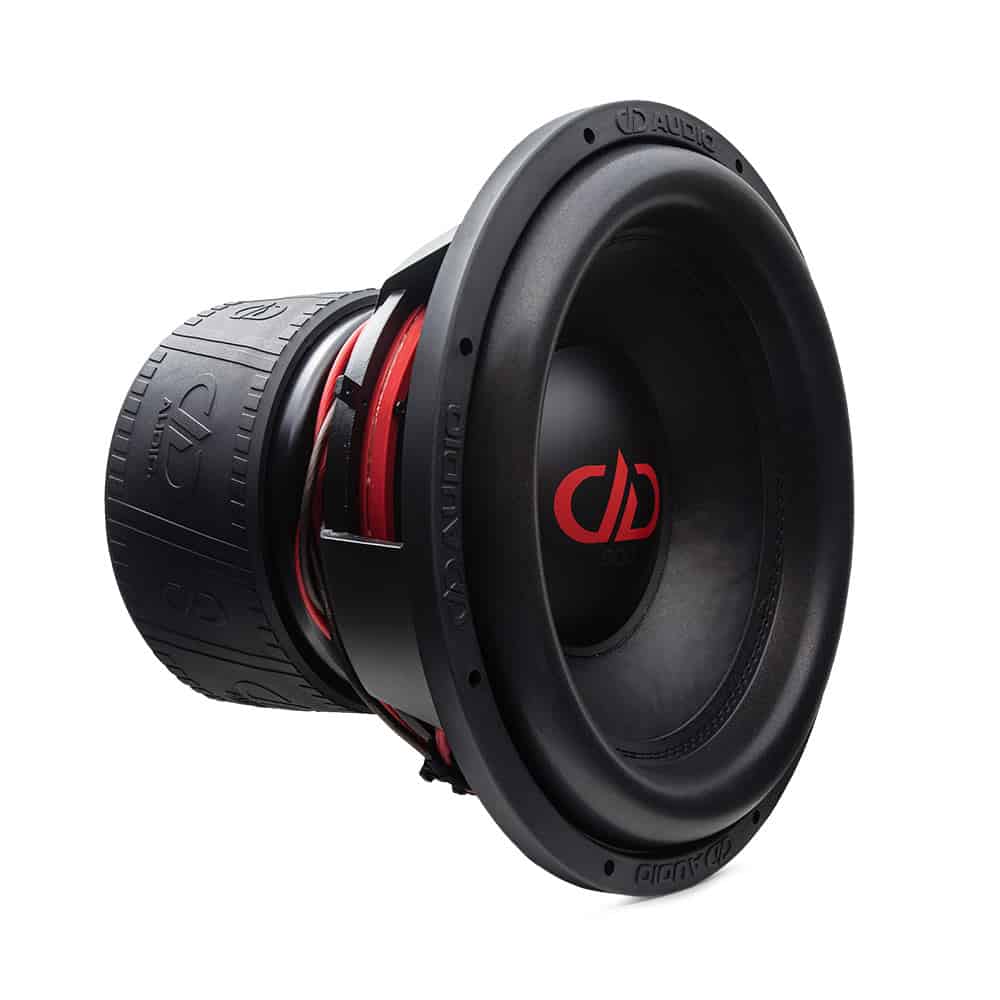 Digital Designs 815F-D1 subwoofer za snažno bas zvukove.