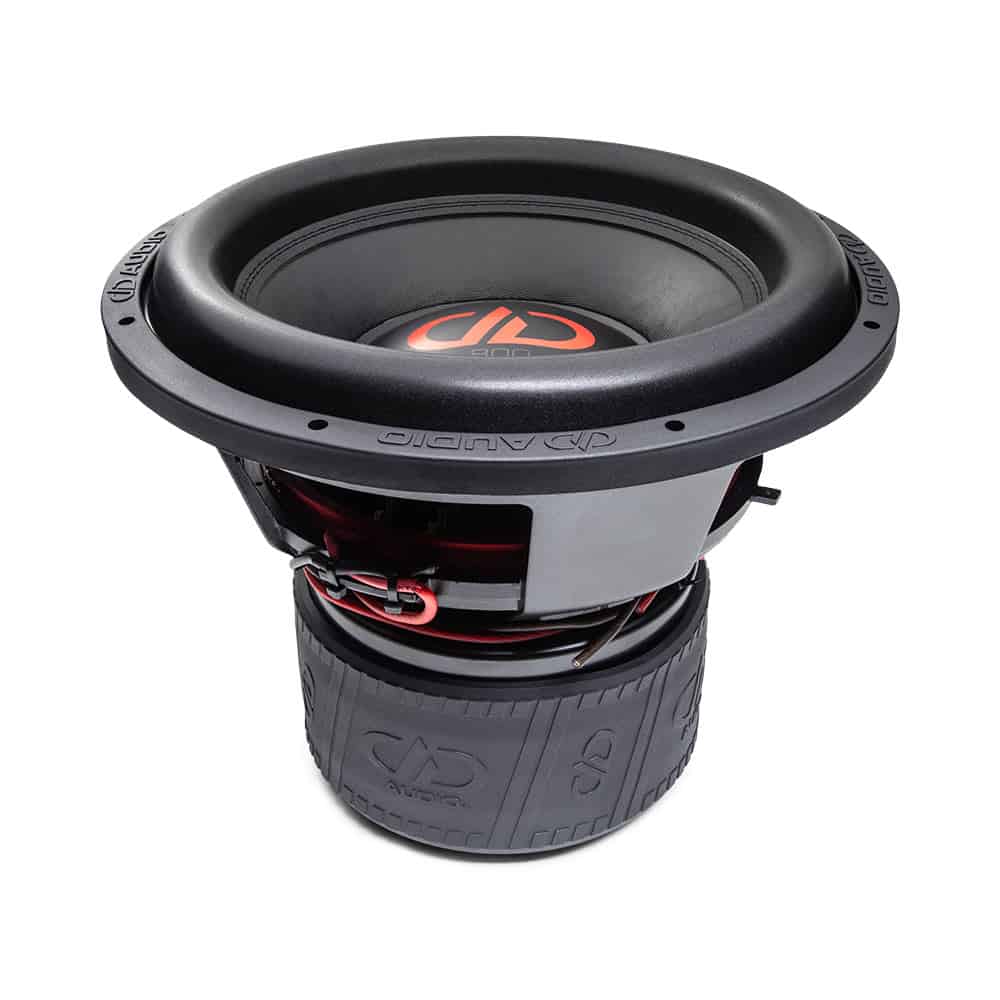 Digital Designs 815F-D1 subwoofer za snažno bas zvuk.
