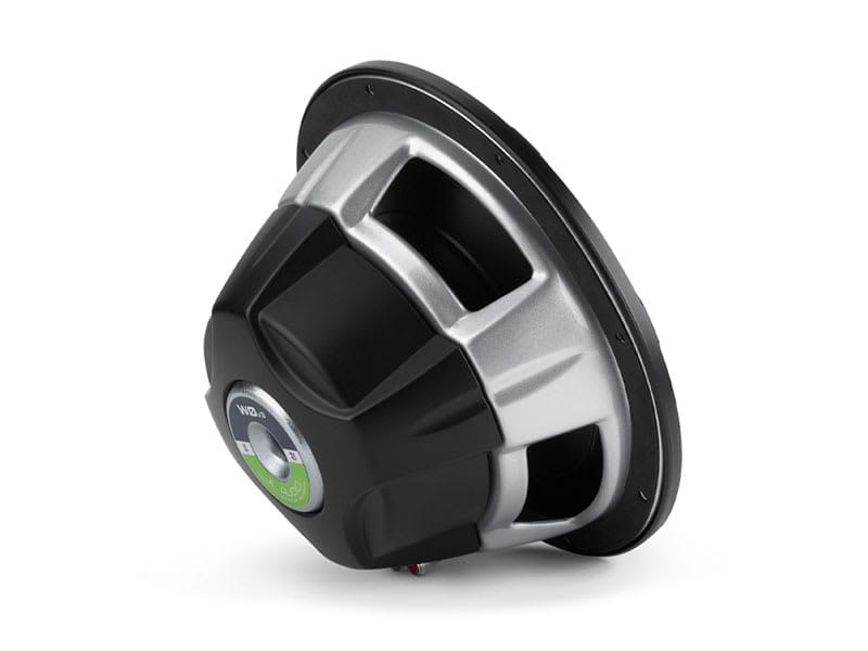 Auto subwoofer JL Audio 12W0v3-4 za vrhunski zvuk.