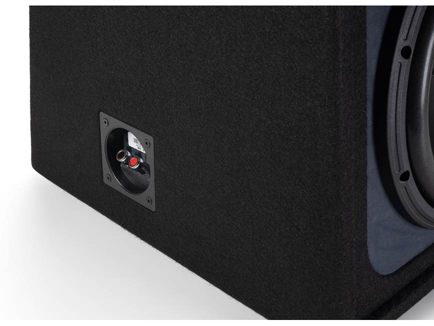 Subwoofer u kutiji Audio Control EPICX V12 za snažan zvuk u autu.