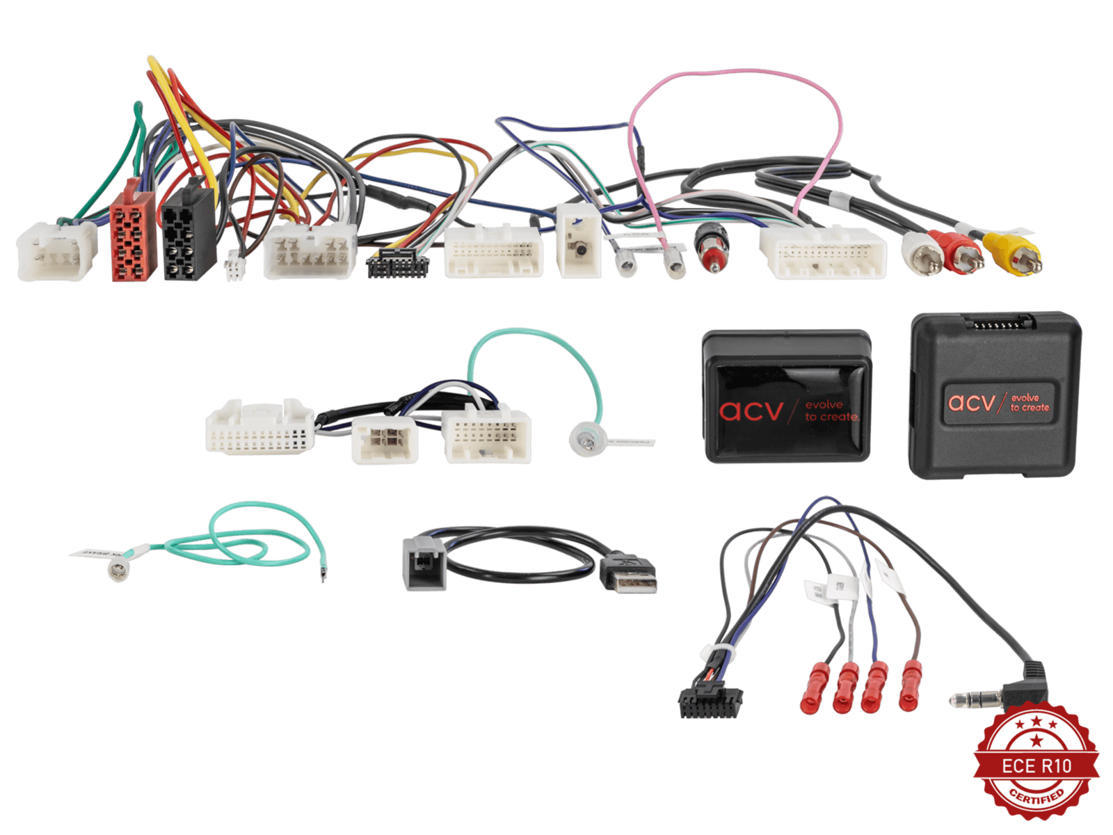 Razni auto audio kabeli, adapteri i moduli za instalaciju zvučnog sustava.