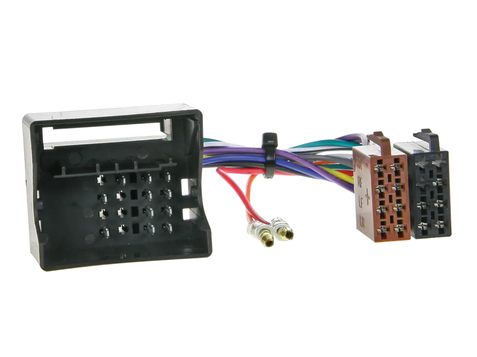 Auto radio adapter s kabelima za povezivanje car audio sustava.