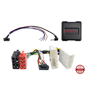 Set auto audio adaptera i kabelskih konektora za car audio sustave.