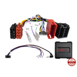 Kabelski set za auto audio sustav s raznim konektorima i adapterima.