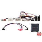 Auto audio instalacijski set s kabelima i adapterima za vozila.