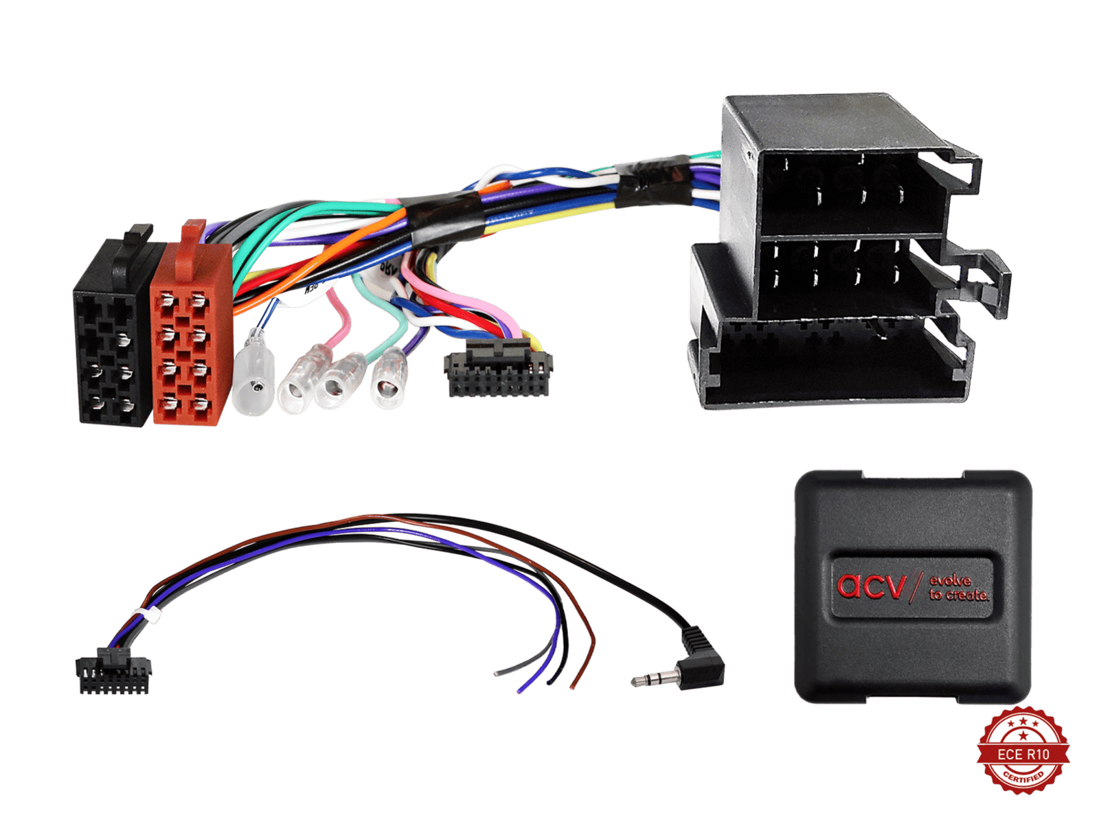 Kabelski set za auto audio sustav s priključcima i adapterima.