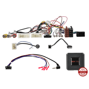 Razni auto audio kabeli i adapteri za instalaciju zvučnika i pojačala.