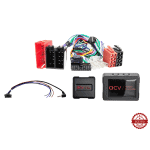 Autoelektronički set s kabelima i kontrolerima za auto audio.