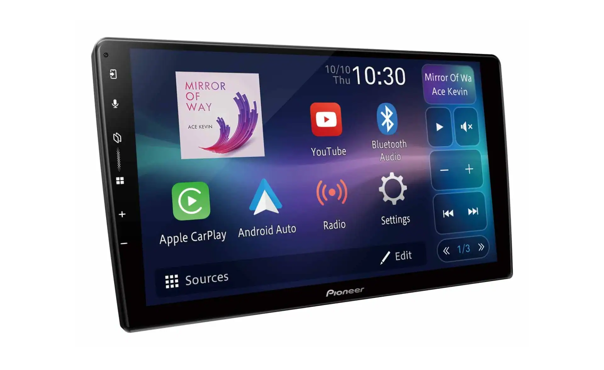 Multimedijski sustav za automobile s ekranom i Bluetooth funkcijom.