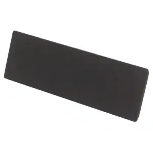 Crna auto subwoofer kutija za duboki zvuk u vozilu.
