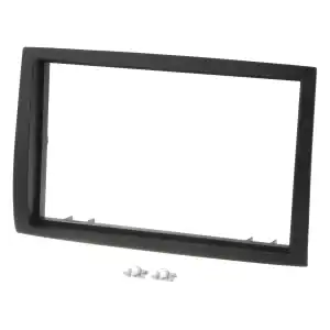 Crni auto radio okvir za ugradnju u automobil.