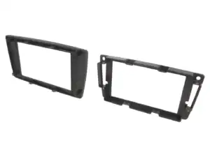 Fiksni okvir za auto radio za ugradnju u vozilo.