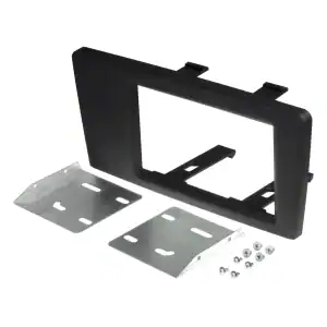 Fiksni okvir za montažu auto radio uređaja s metalnim nosačima.