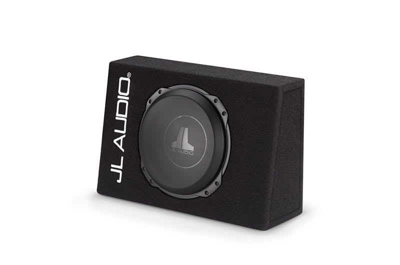 Subwoofer u kutiji JL Audio CS110TG-TW3 za auto zvuk.